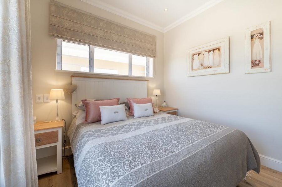 2 Bedroom Property for Sale in Hunters Estate Western Cape